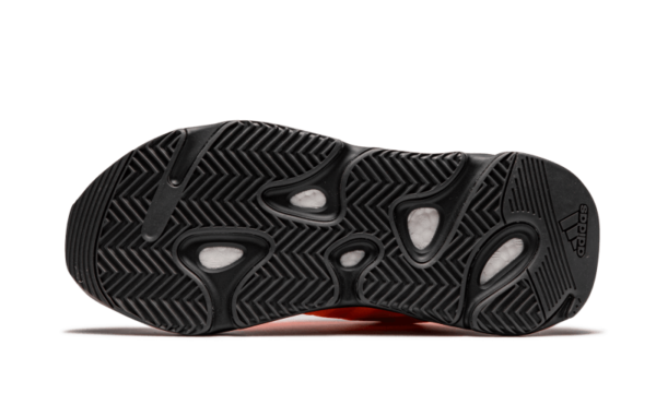 yeezy-700-mnvn-orange-382414_800x-600x360